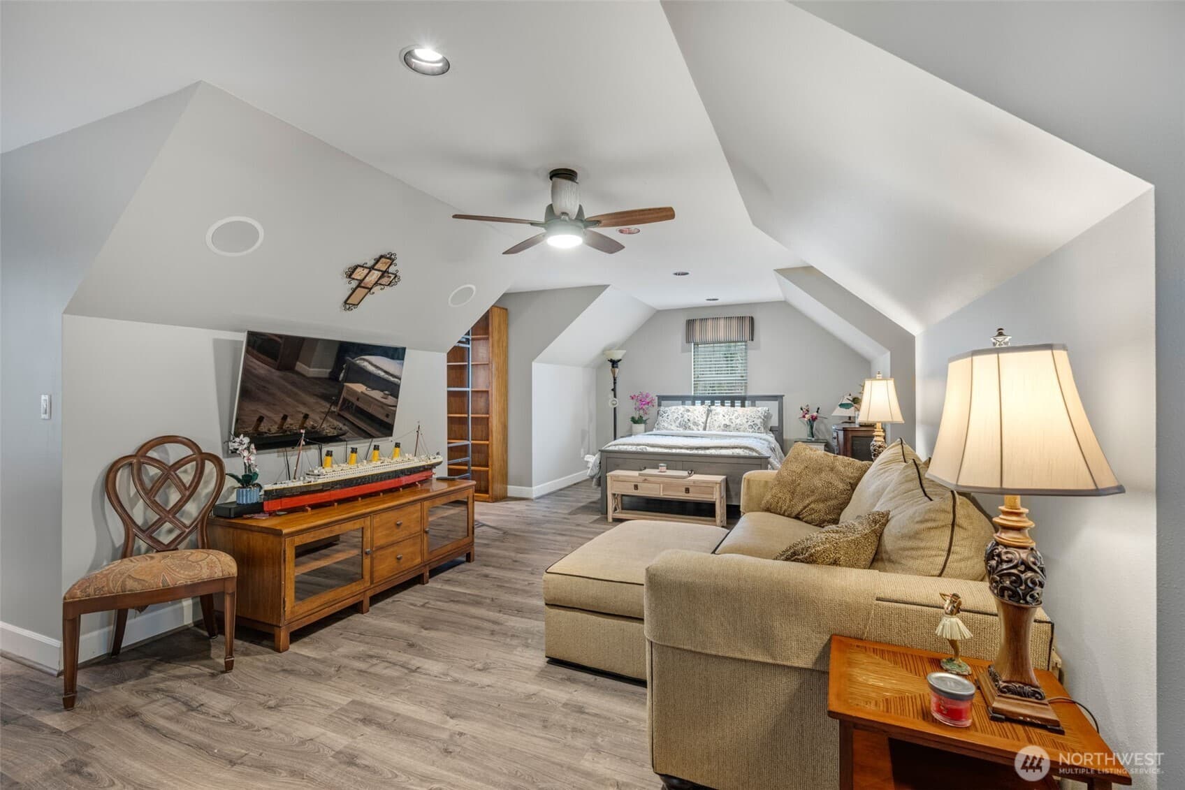 Property photo 25