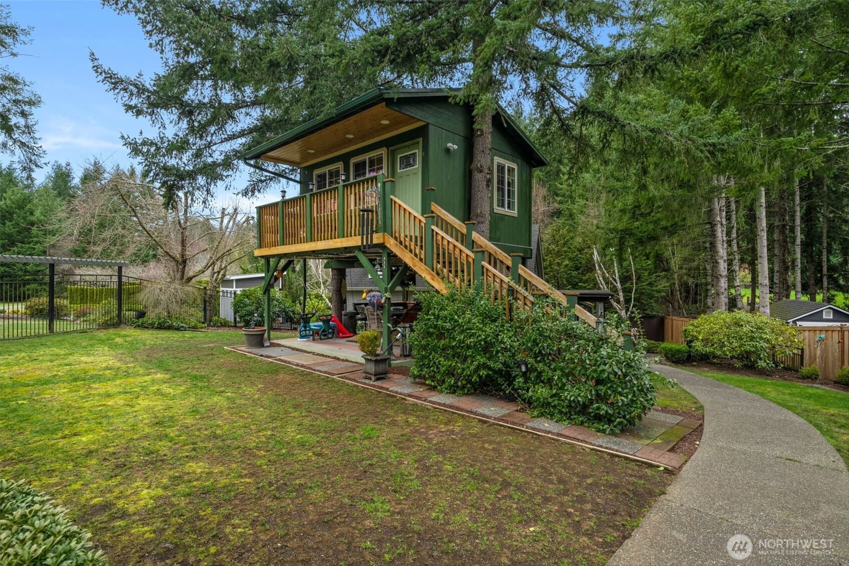 Property photo 30