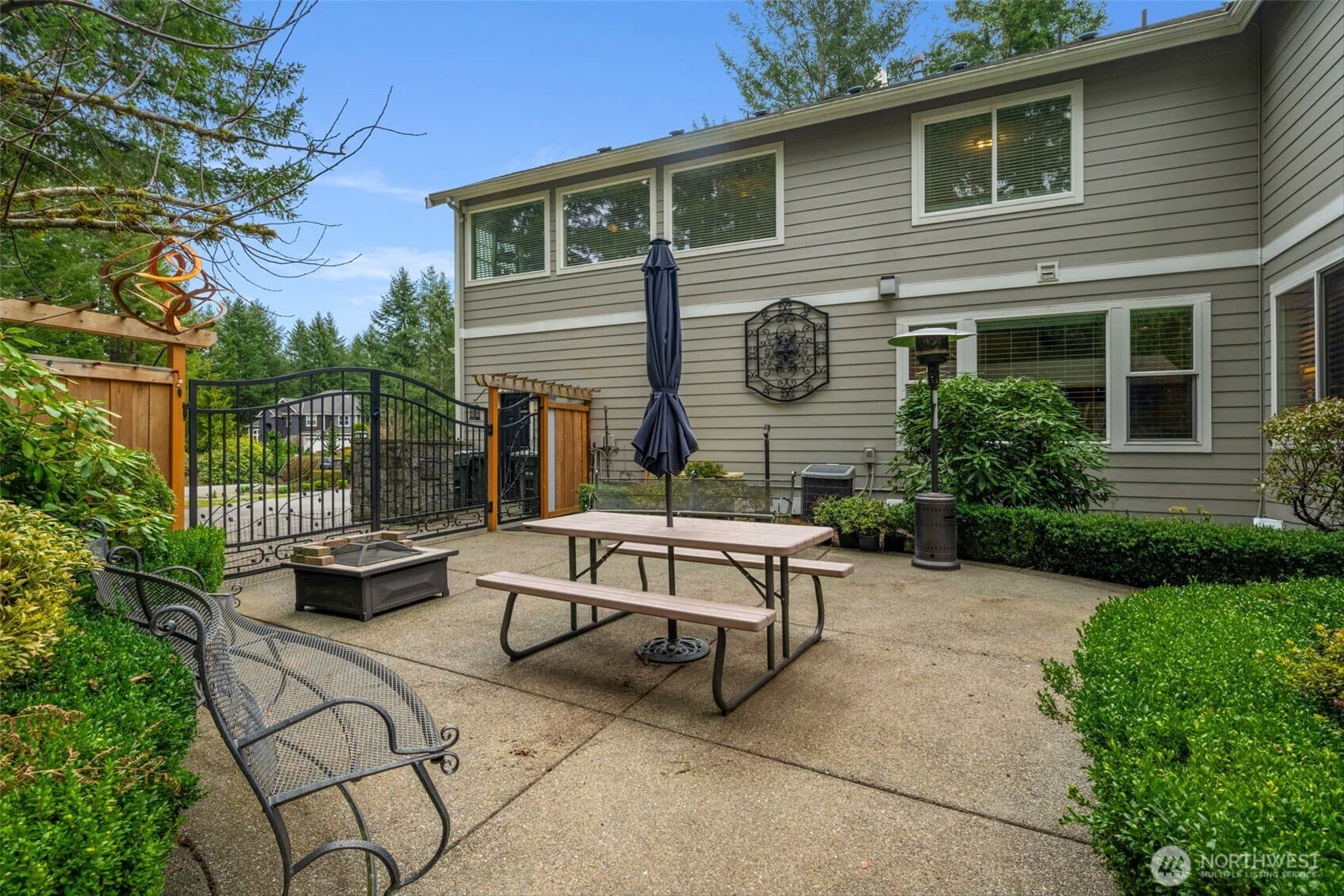 Property photo 35