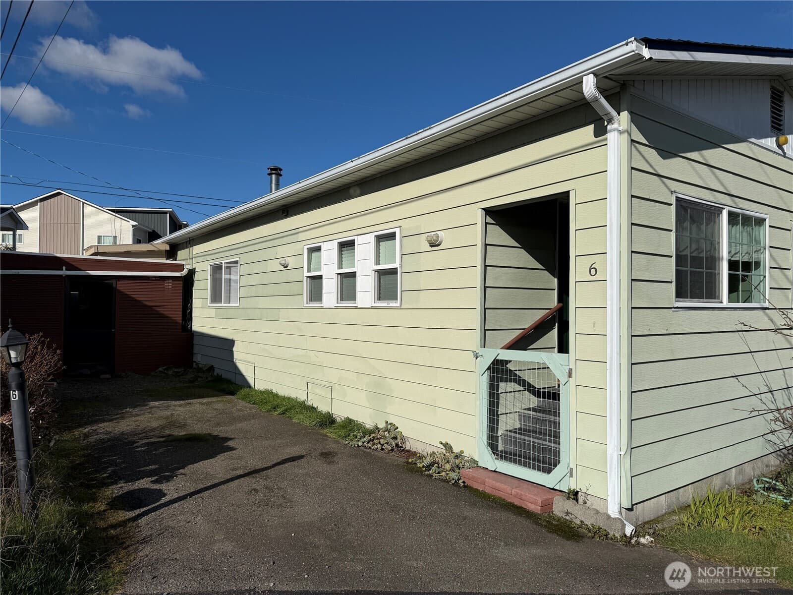 Property photo 32