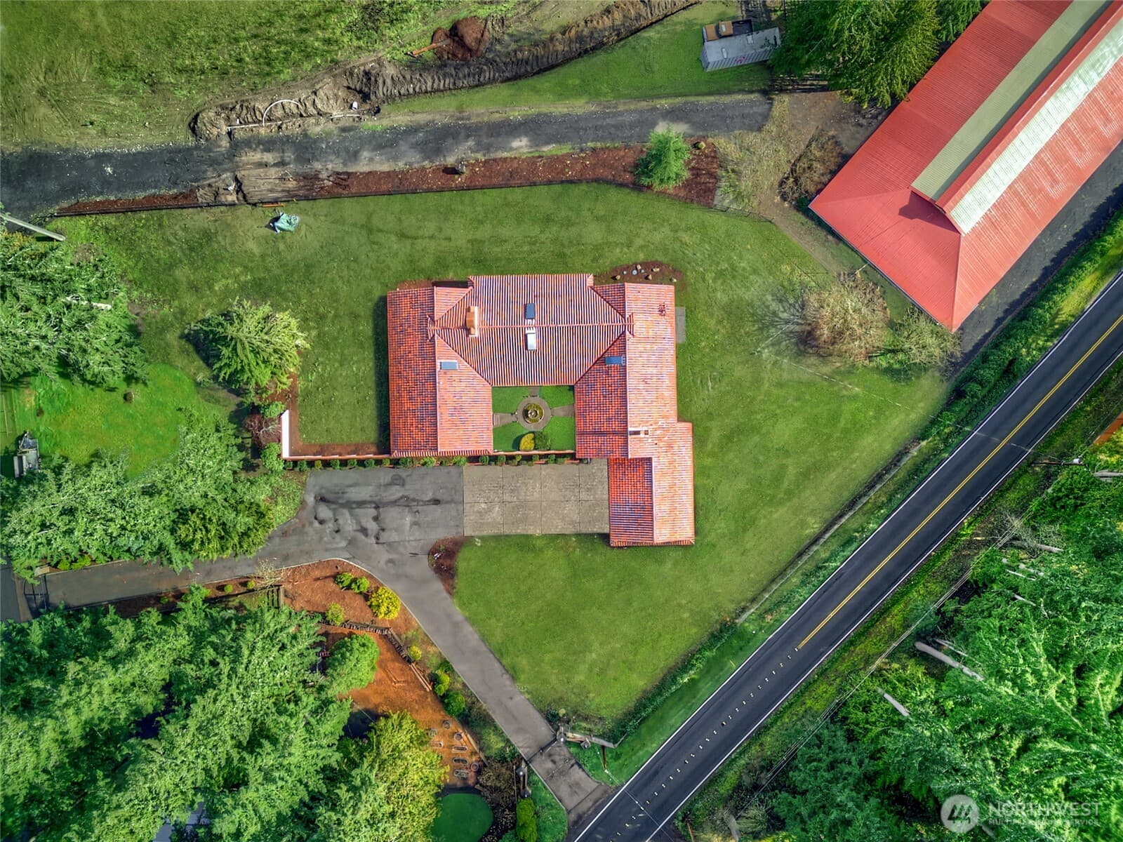 Property photo 37