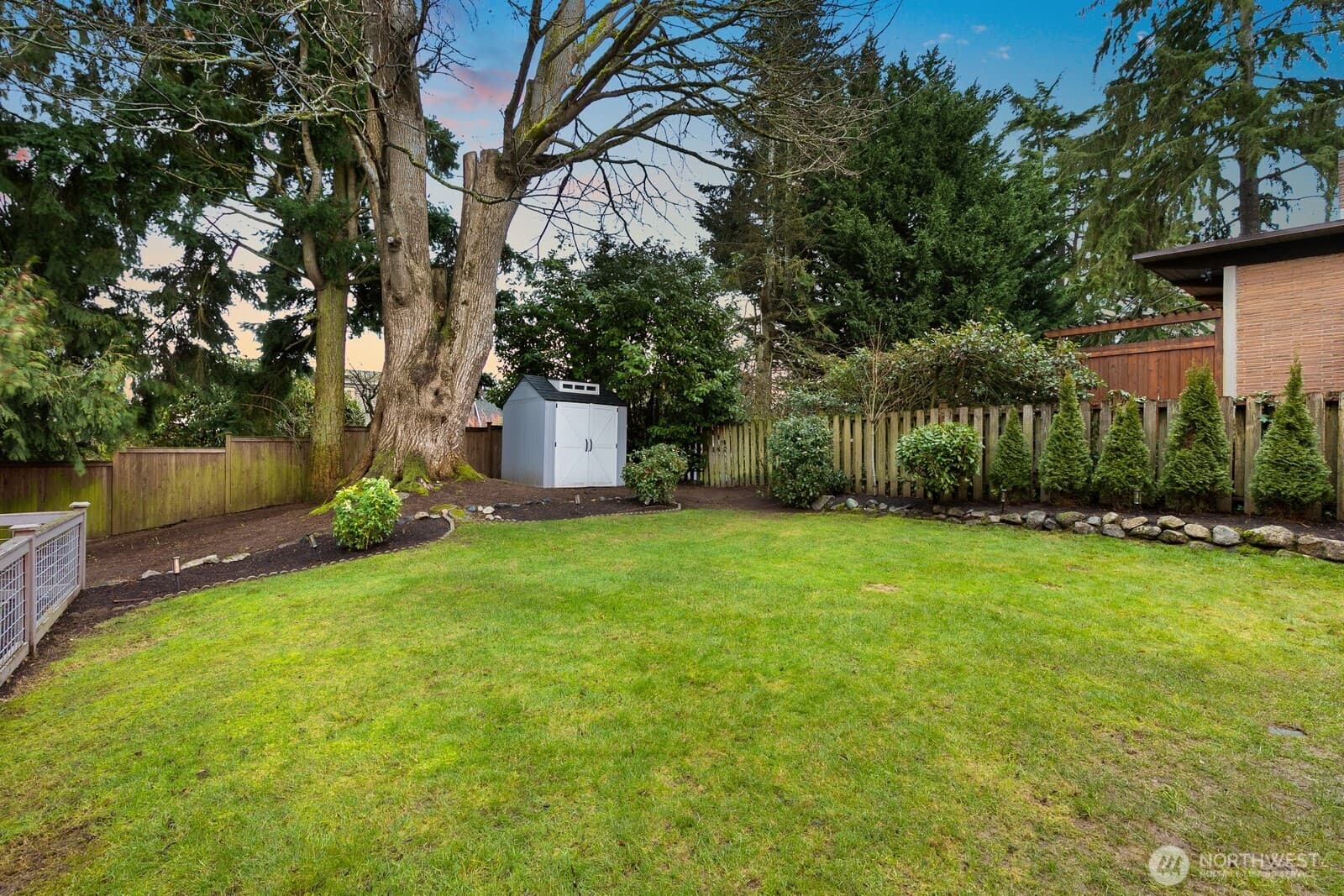 Property photo 32