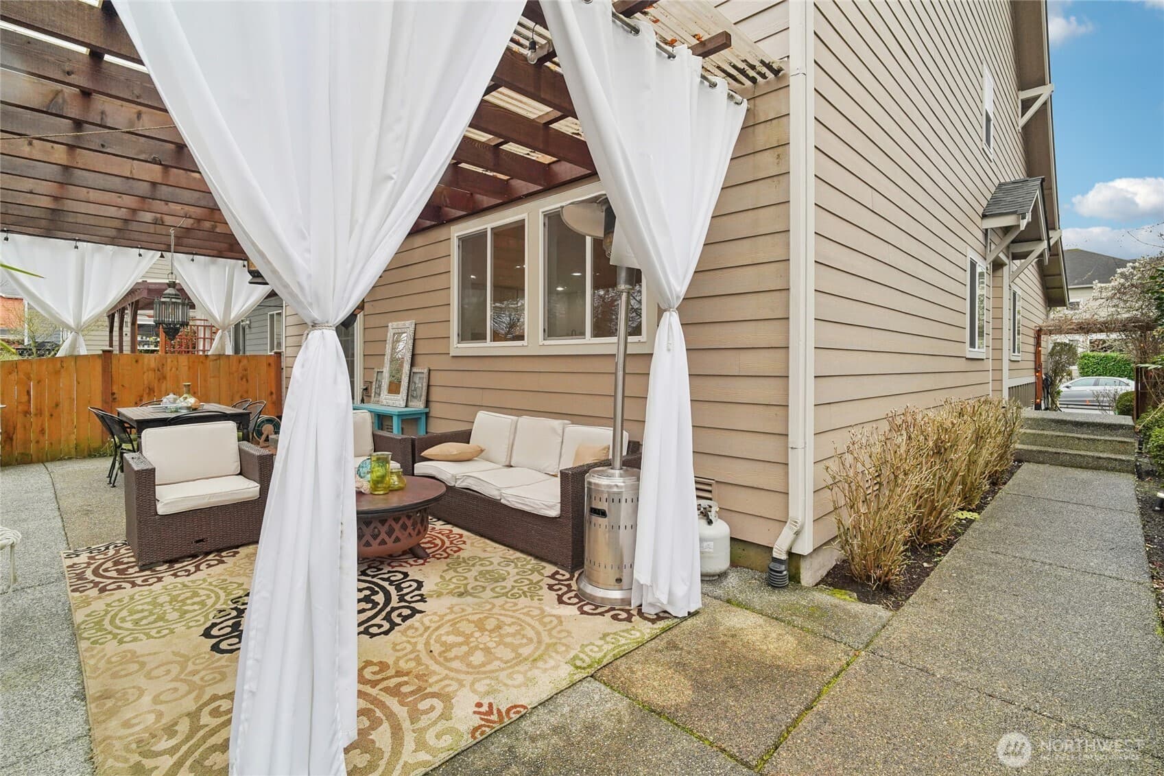 Property photo 33