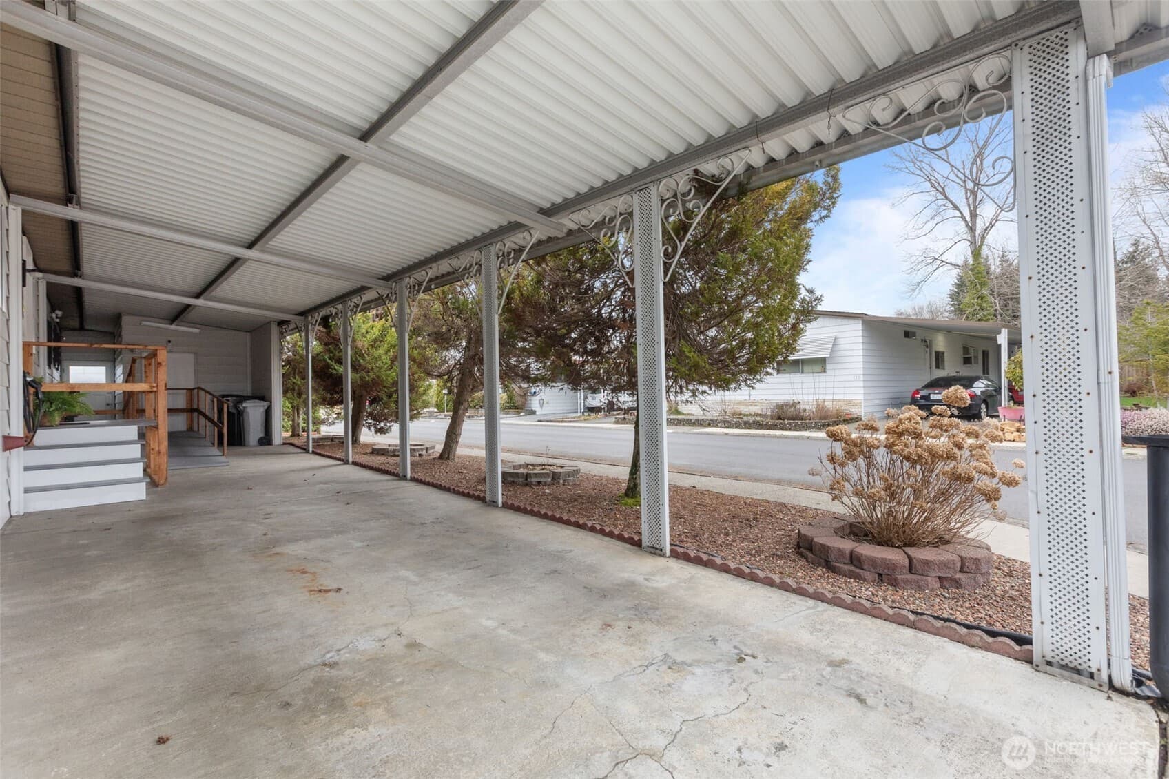 Property photo 31