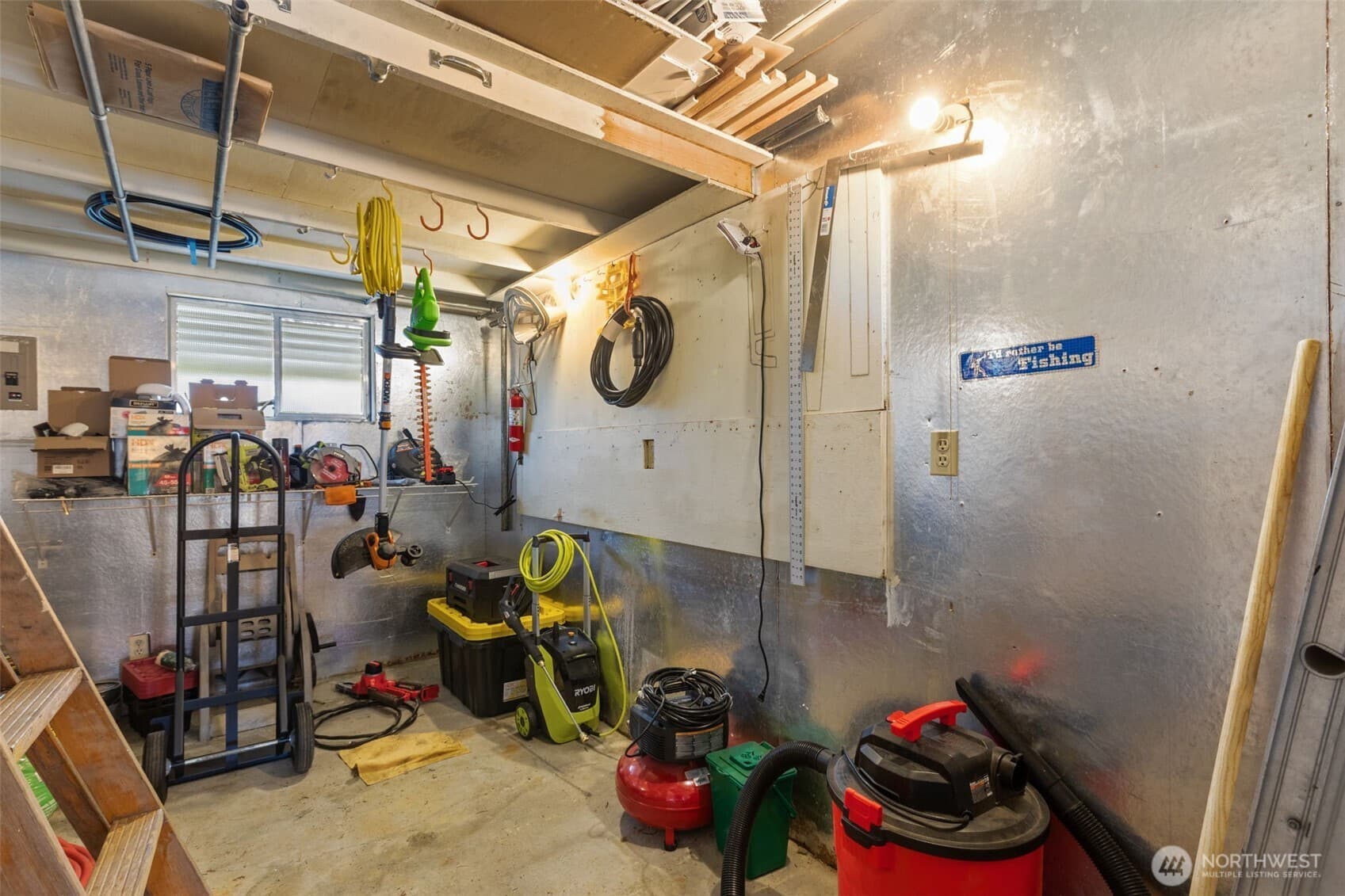 Property photo 37
