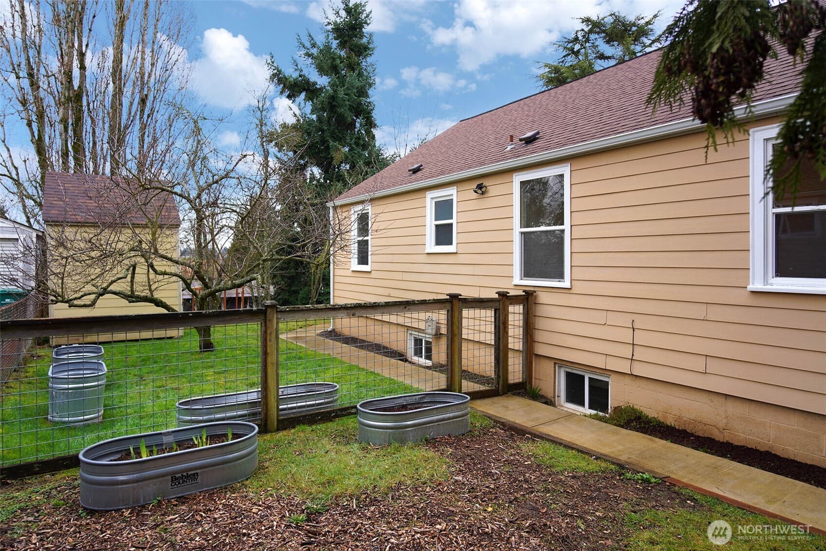 Property photo 31