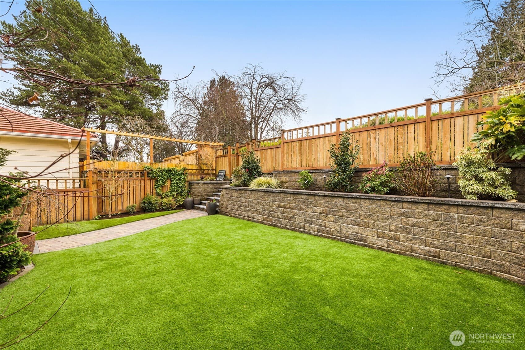 Property photo 33