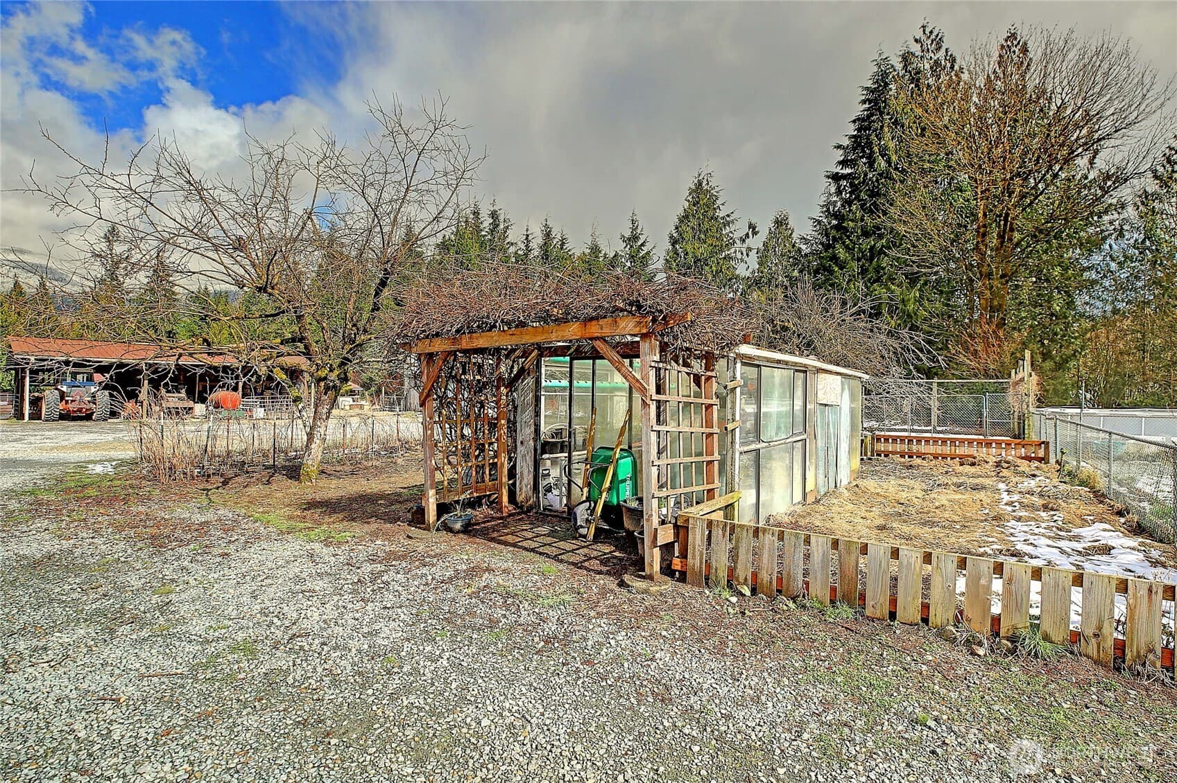 Property photo 34
