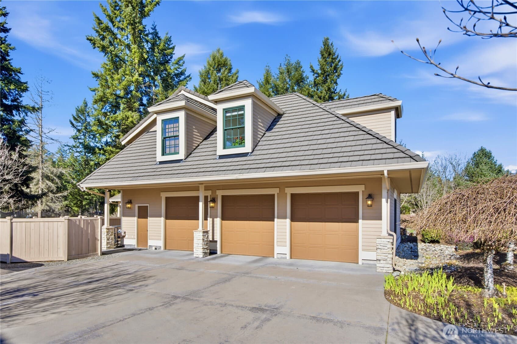 Property photo 33