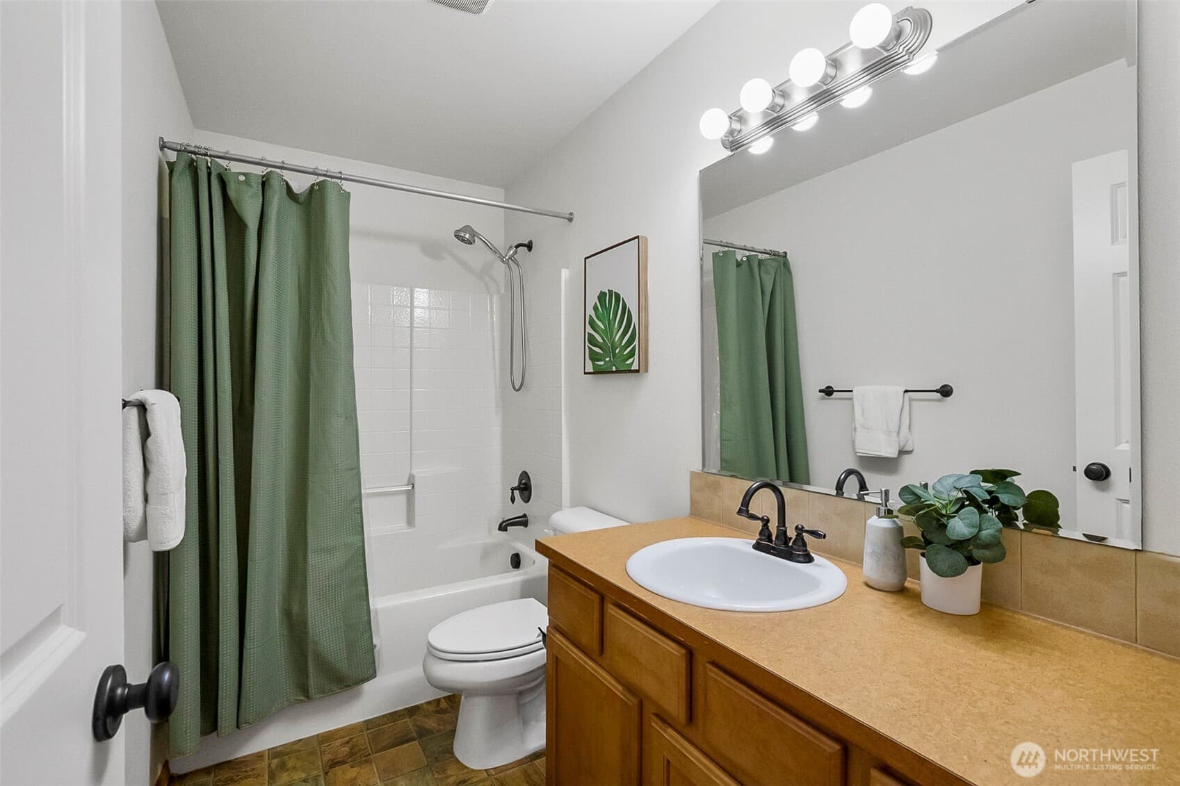 Property photo 23