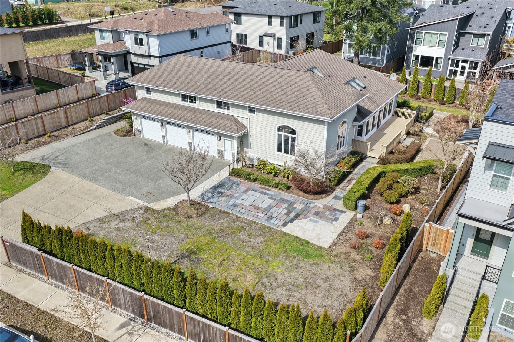 Property photo 37