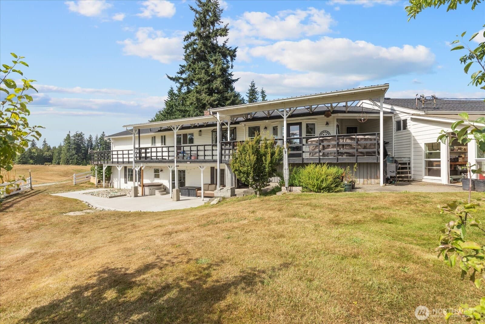 Property photo 25