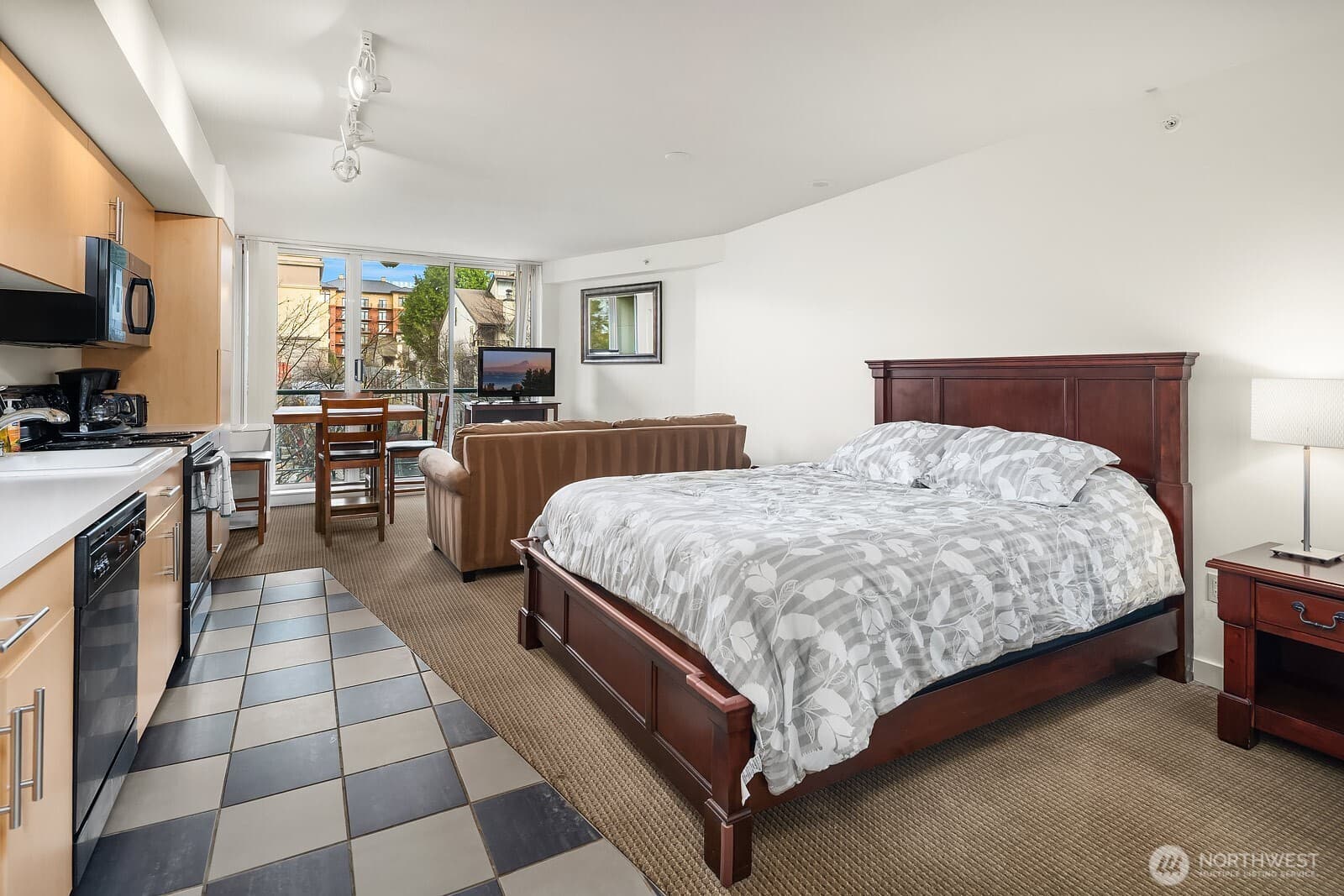 Property photo 33