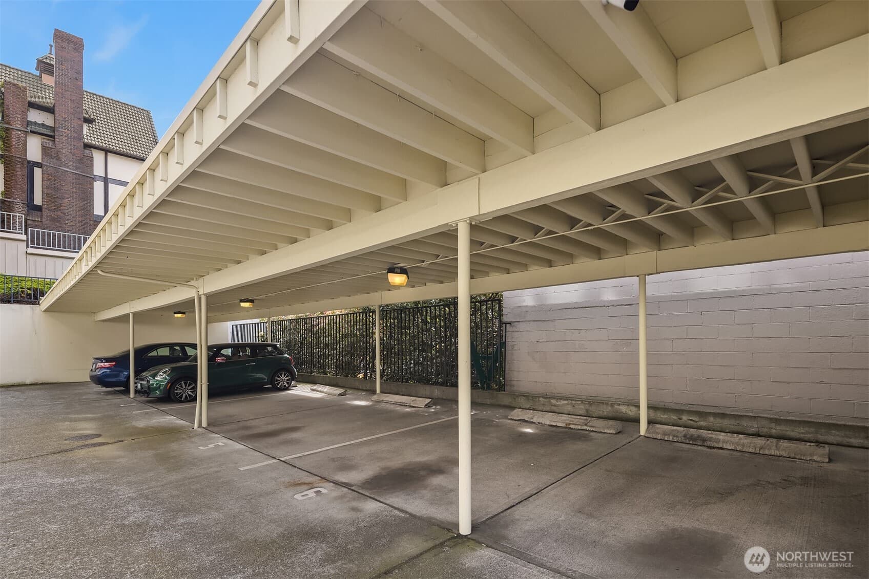 Property photo 23