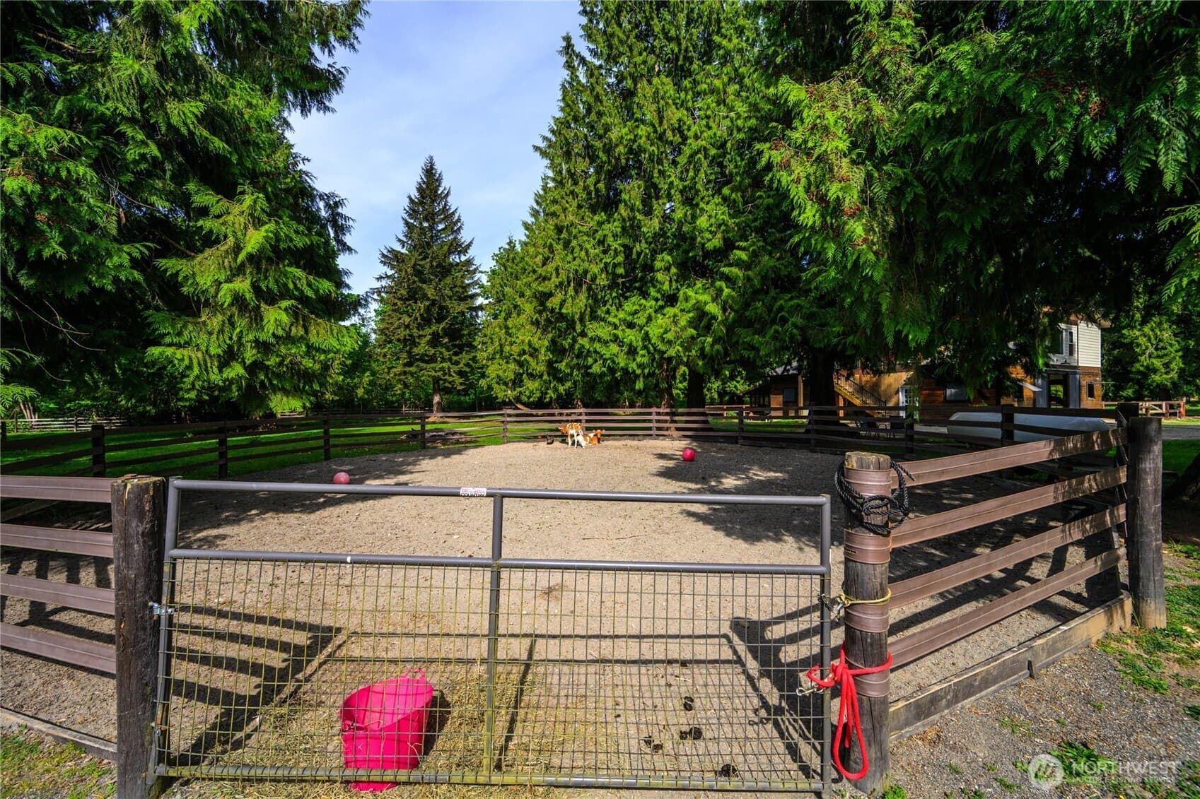 Property photo 33