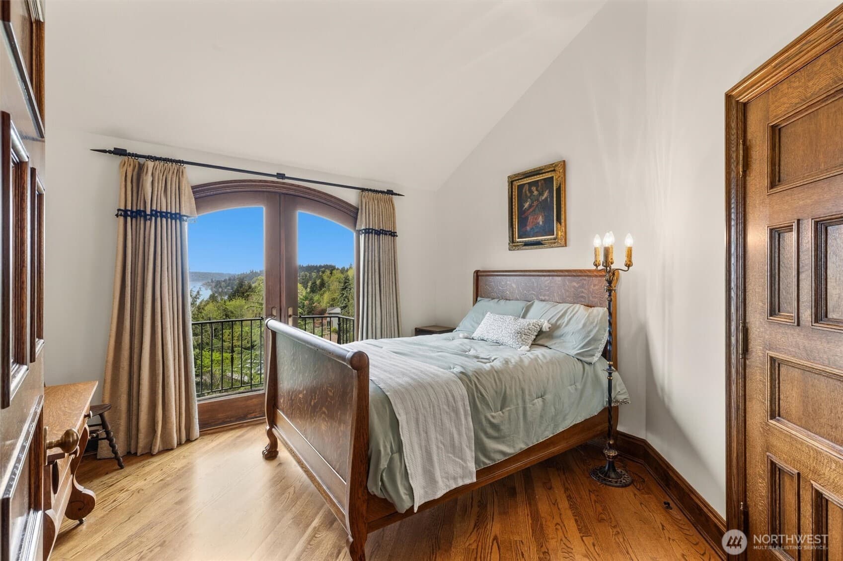 Property photo 33