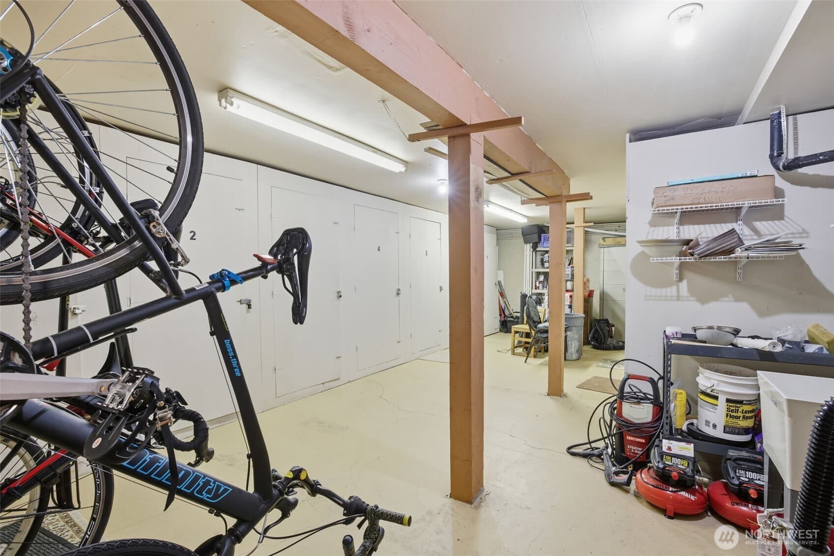 Property photo 32