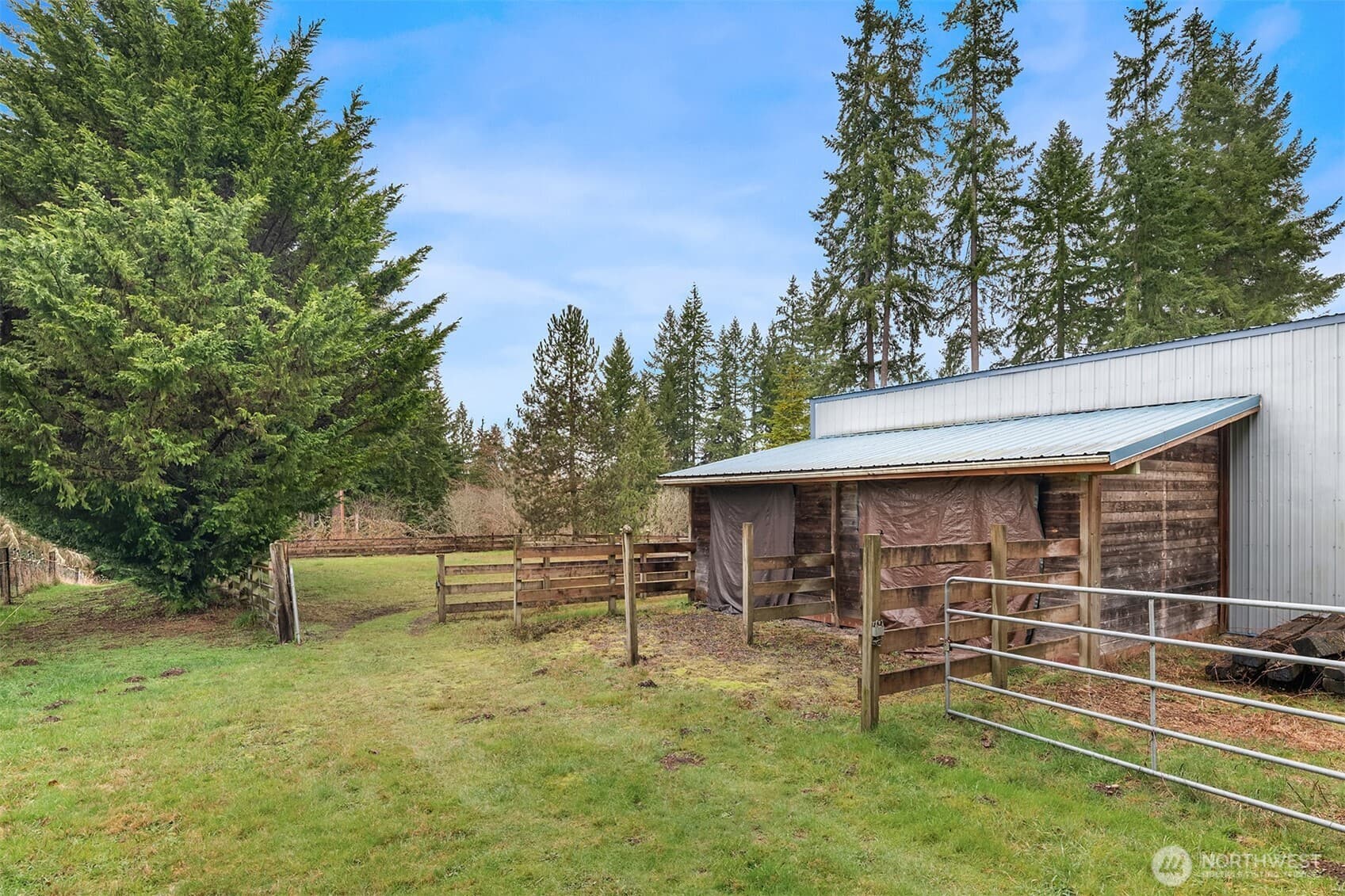 Property photo 33
