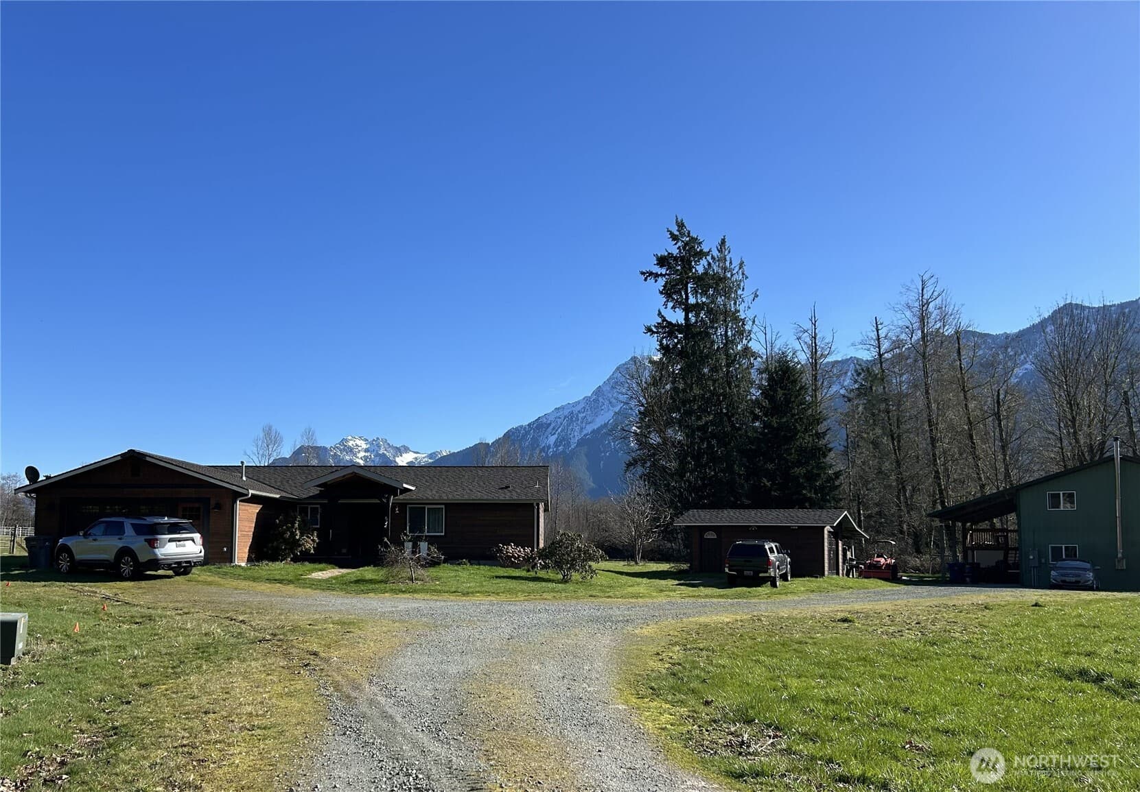 Property photo 33