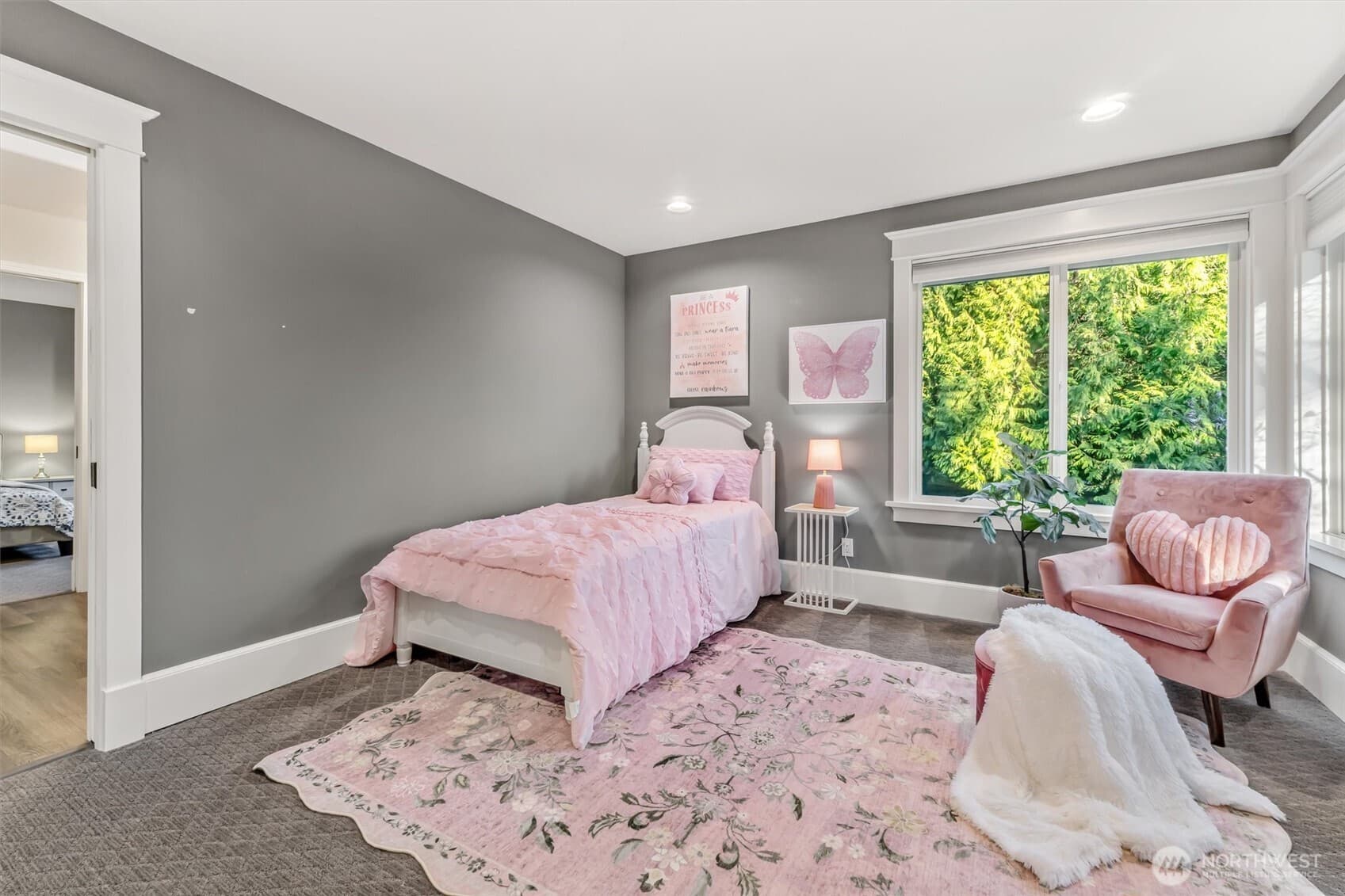 Property photo 33