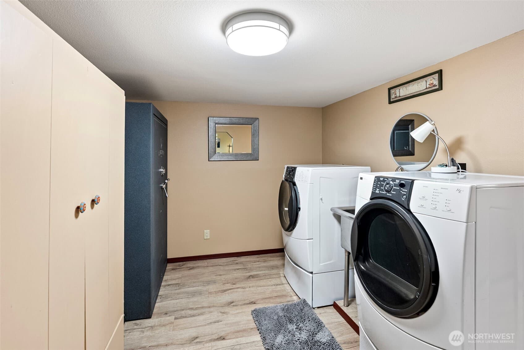 Property photo 25