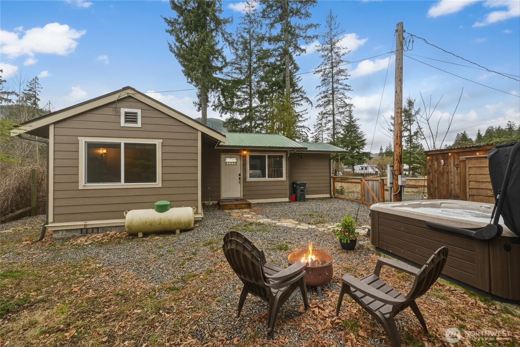 Property photo 35
