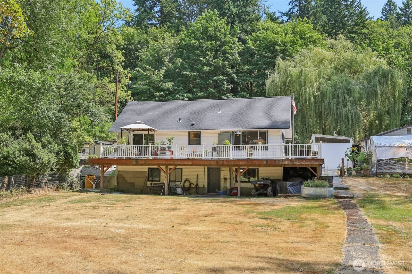 Property photo 33
