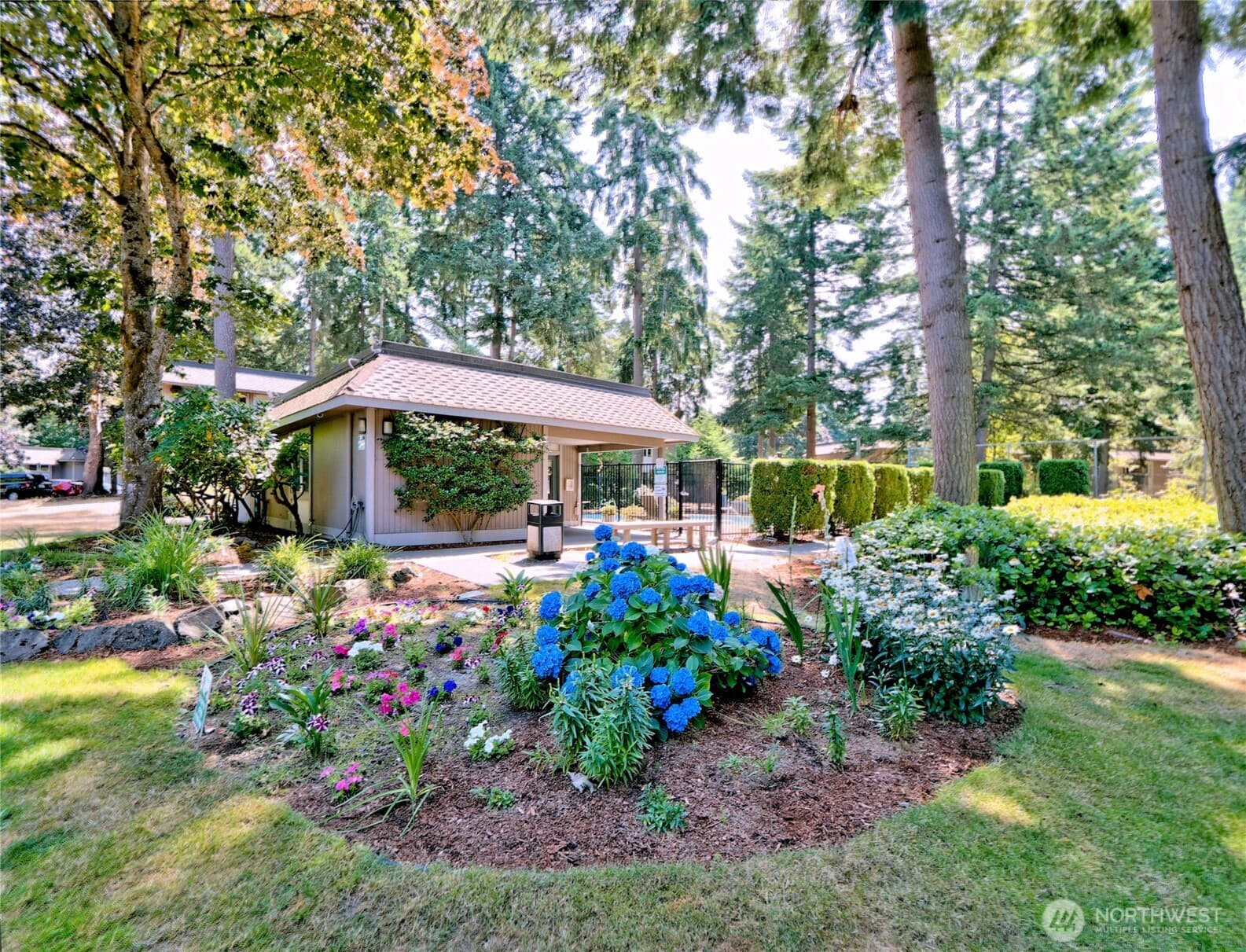 Property photo 33