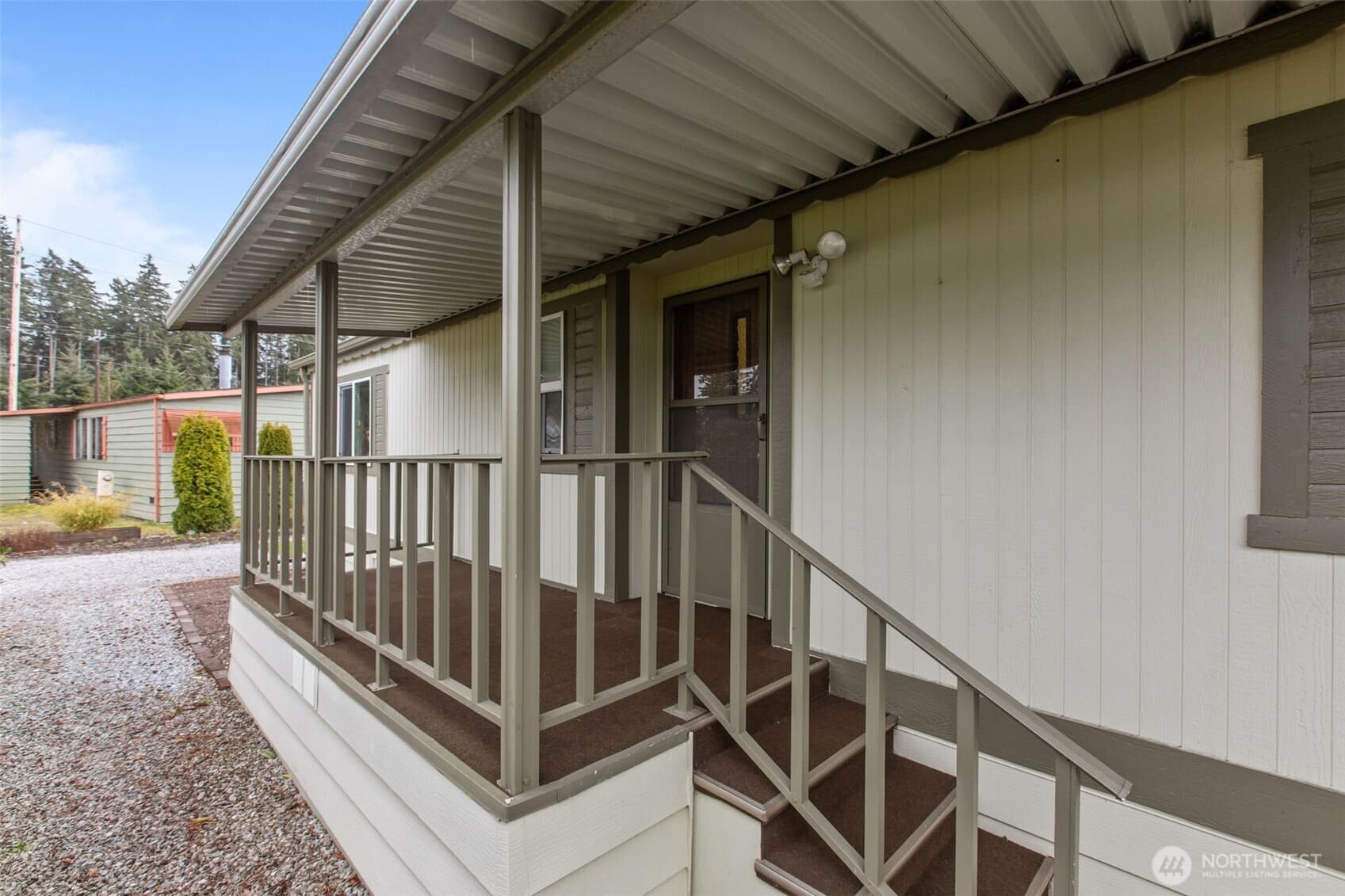 Property photo 37