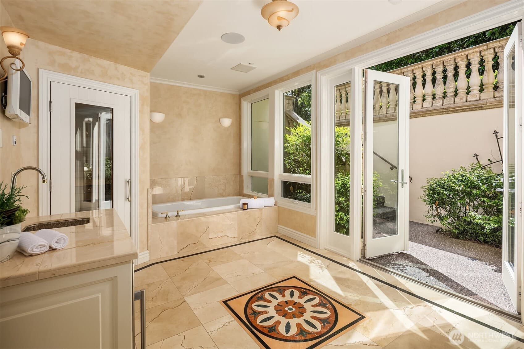 Property photo 33