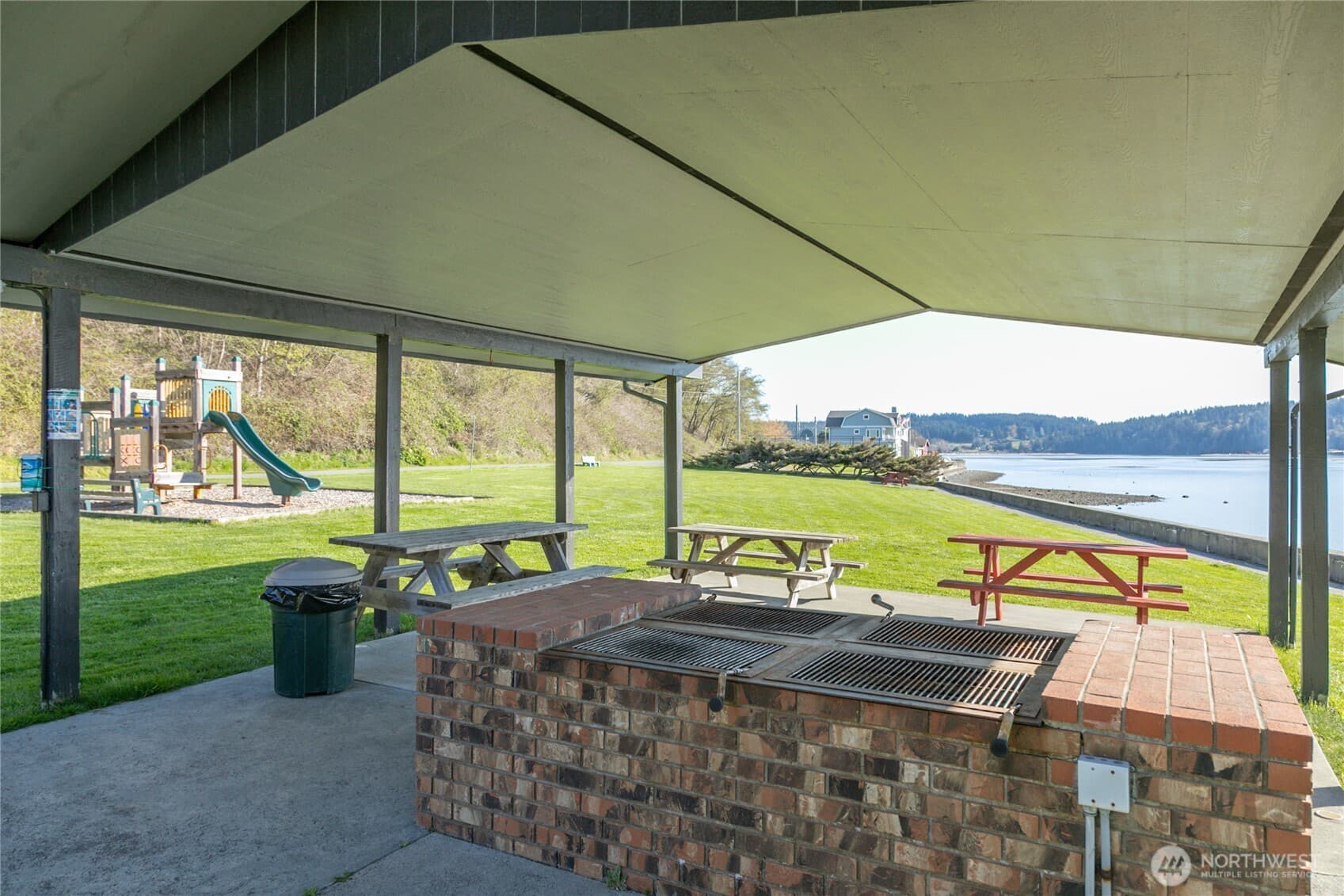 Property photo 35
