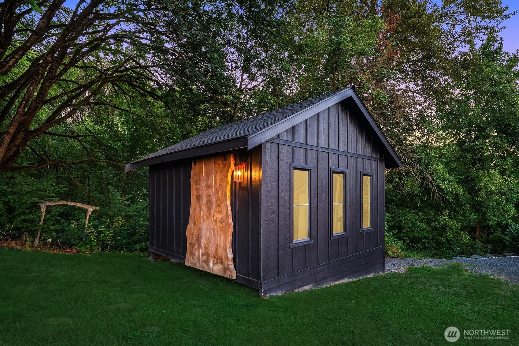 Property photo 32