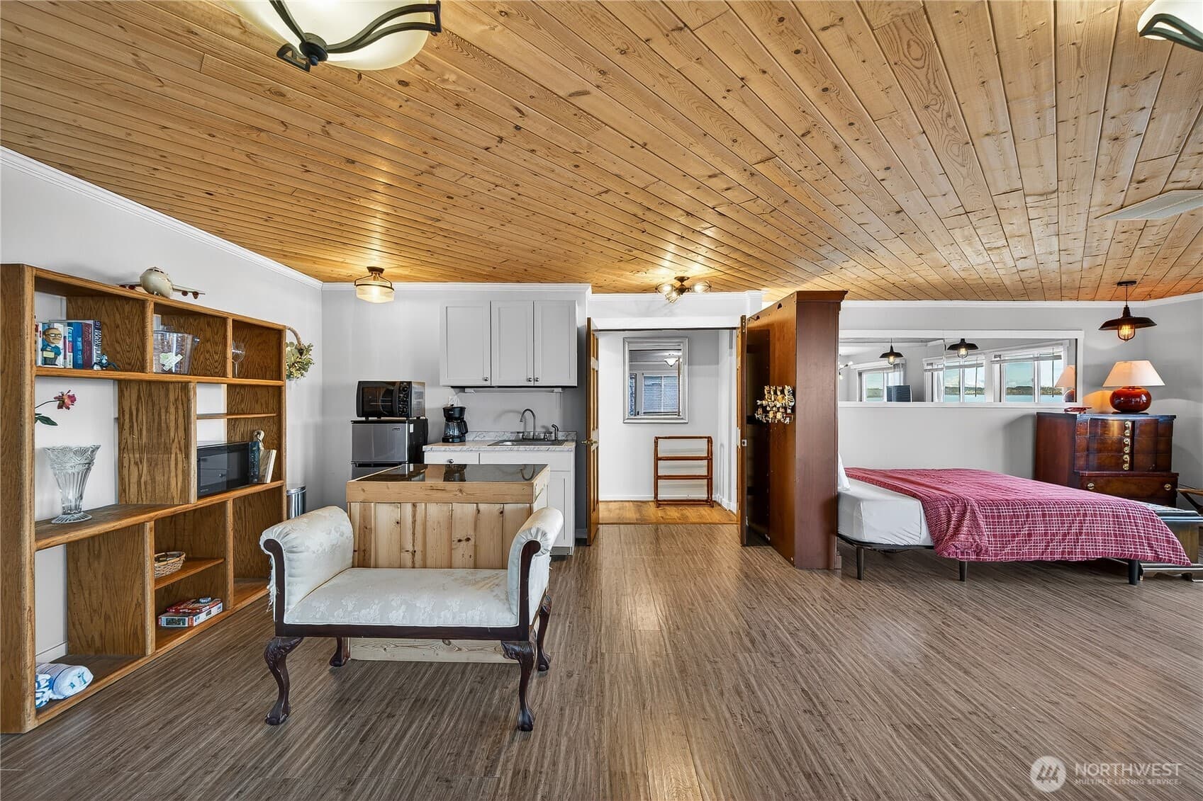 Property photo 35