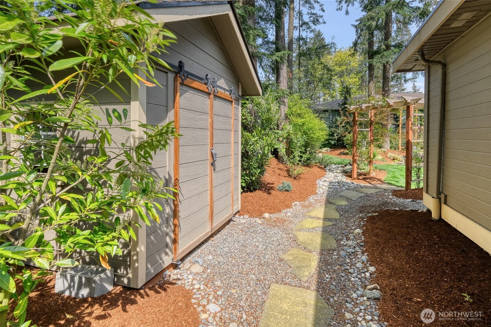 Property photo 37