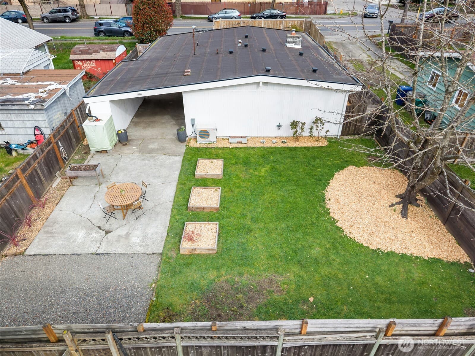 Property photo 24