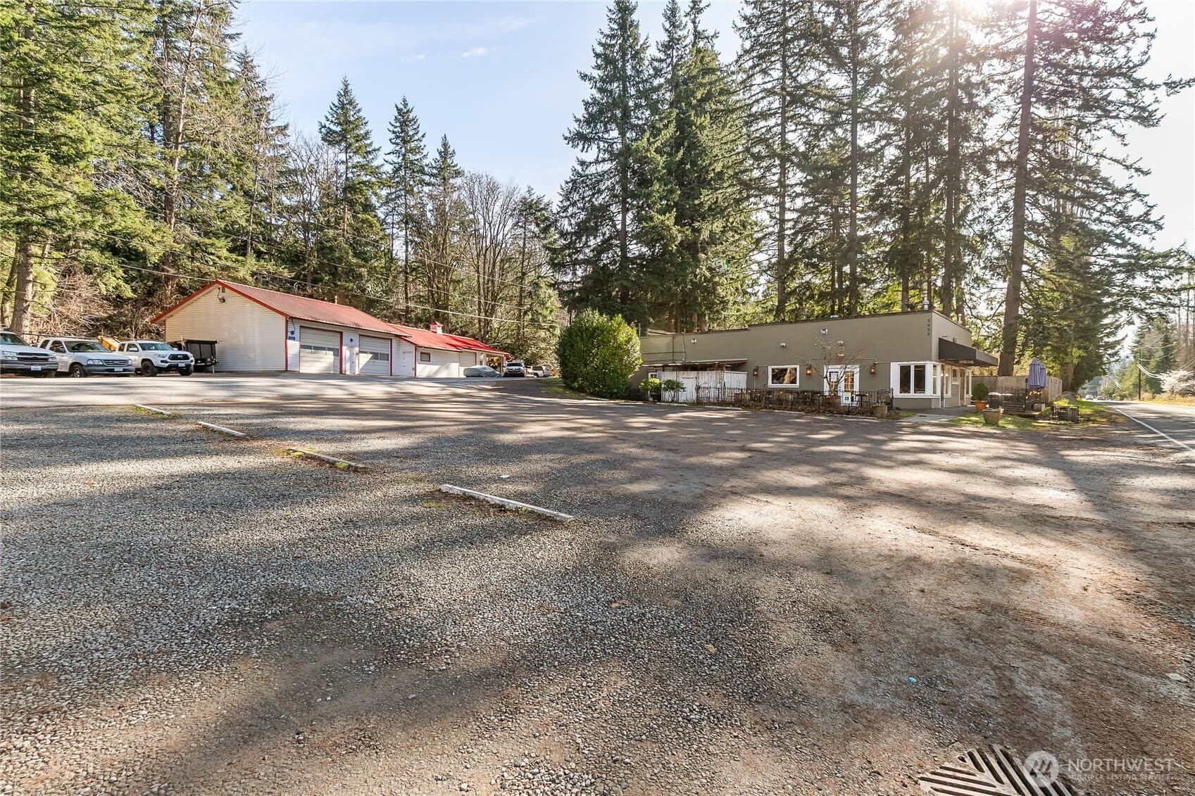 Property photo 32