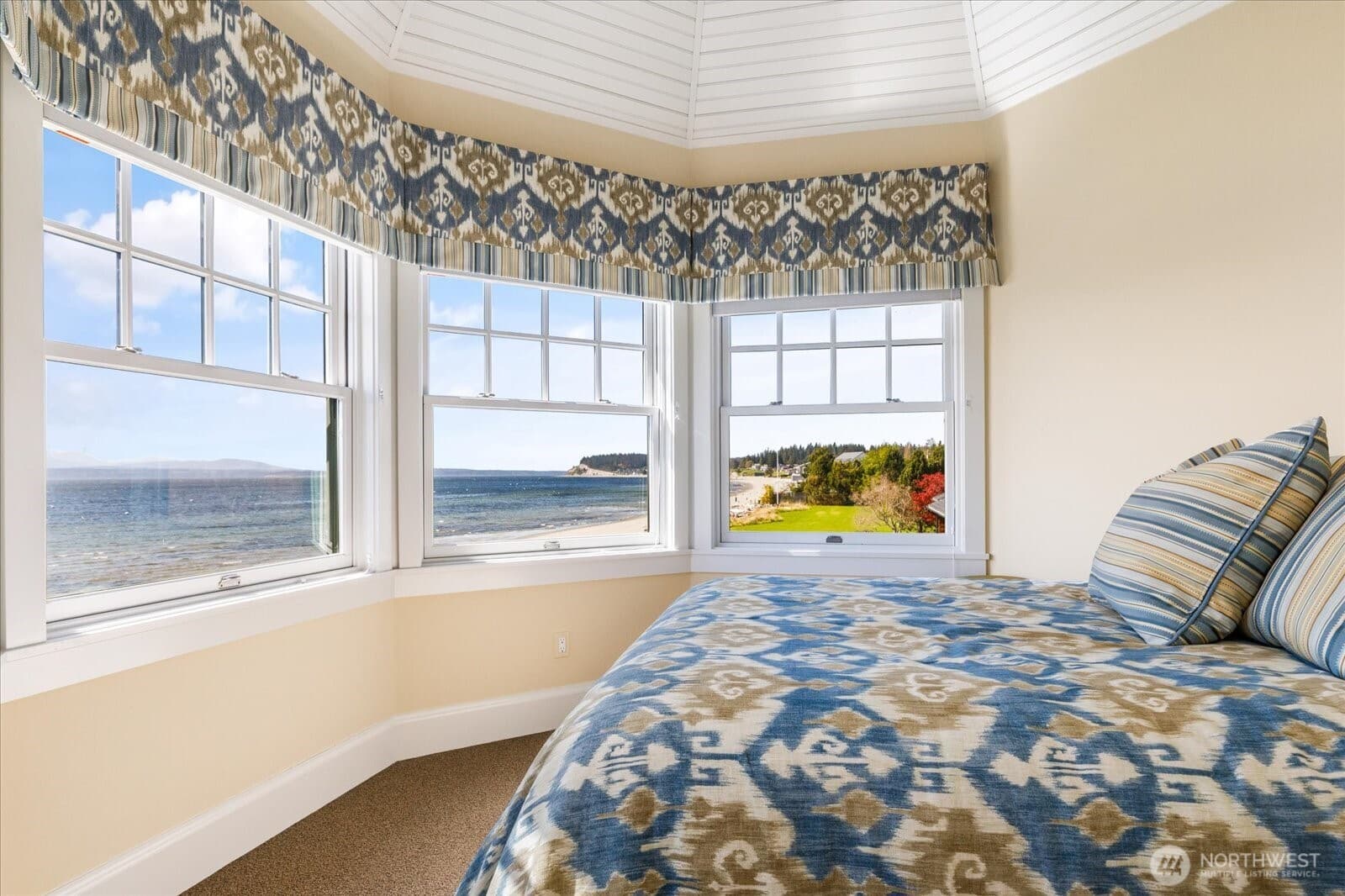 Property photo 35