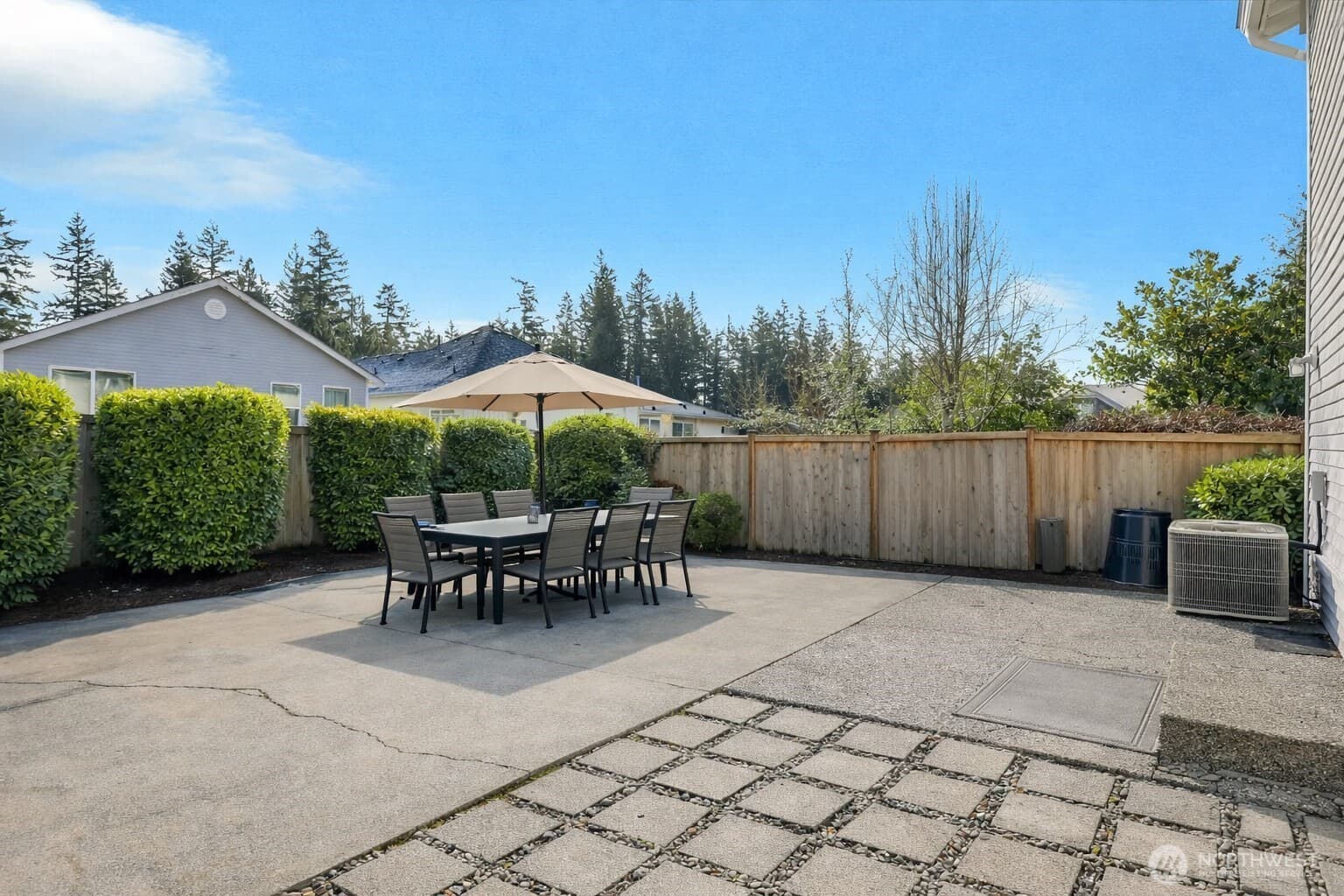 Property photo 32