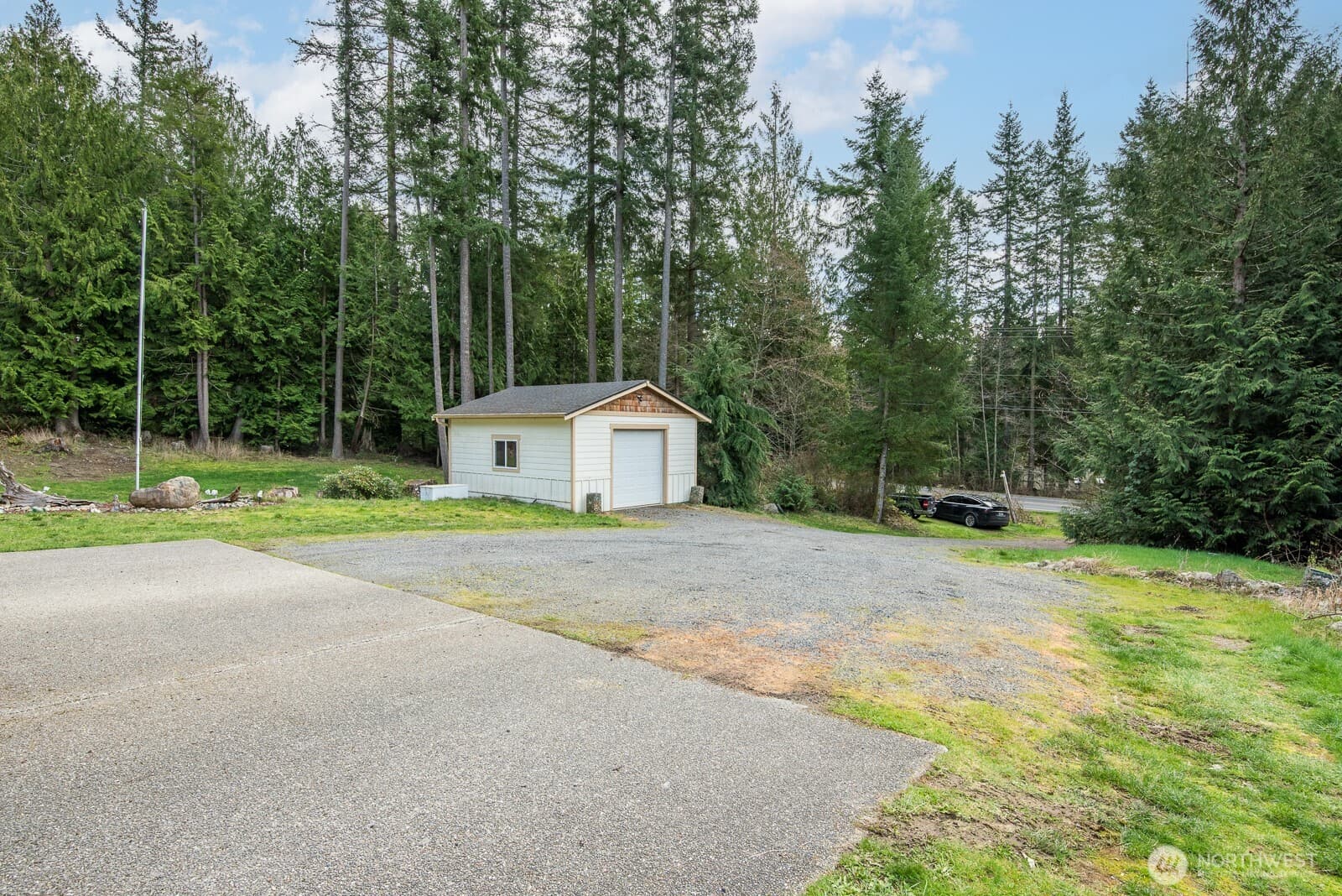Property photo 31
