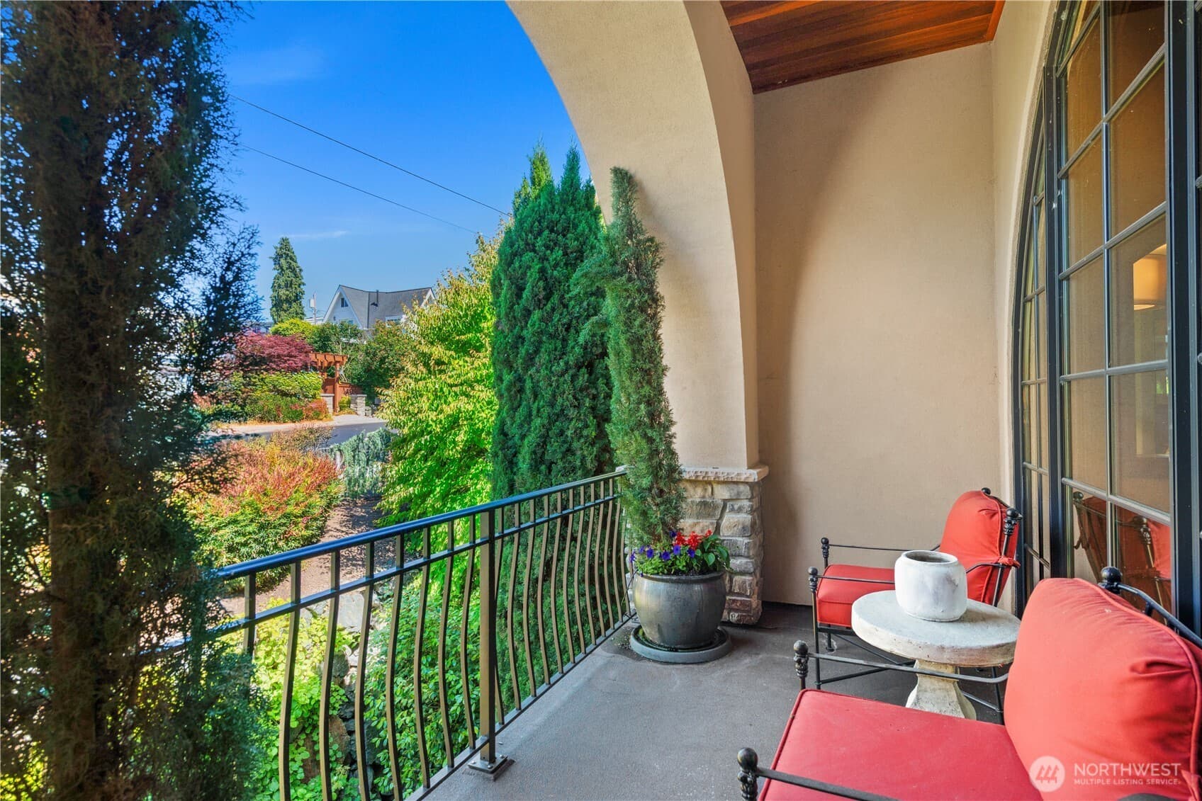 Property photo 32