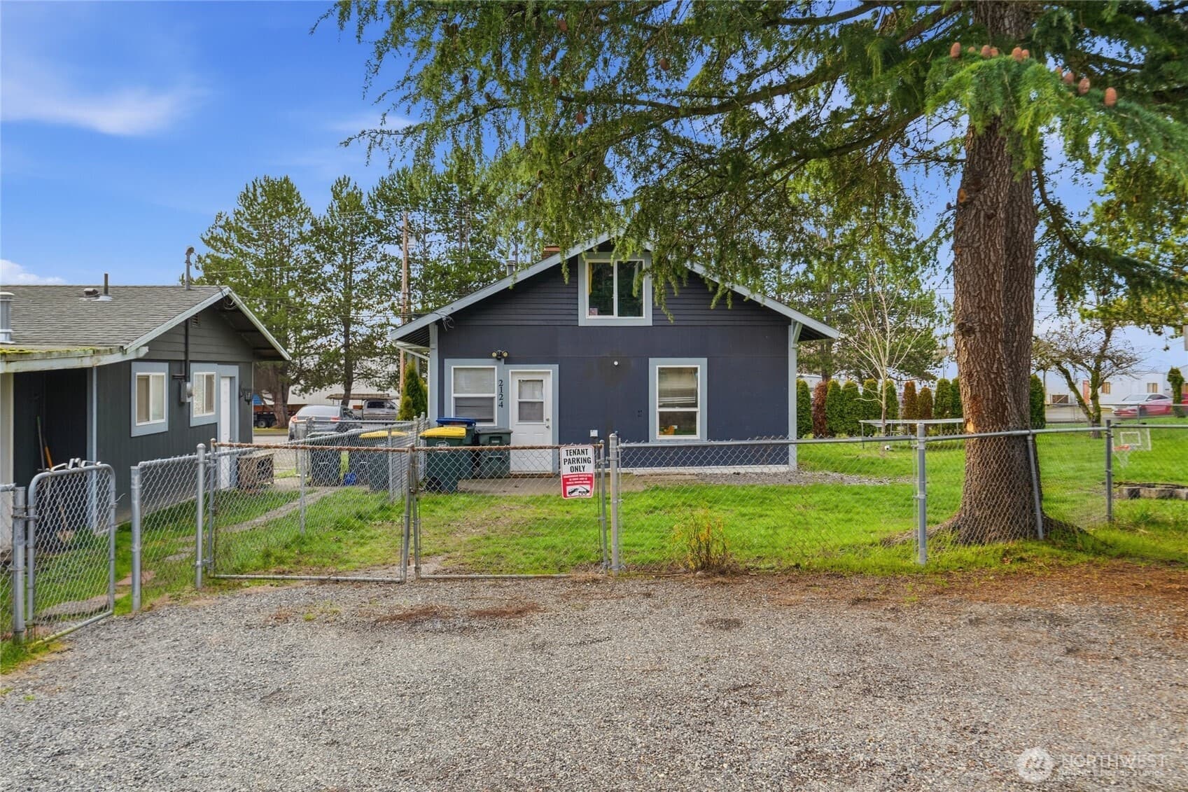 Property photo 38