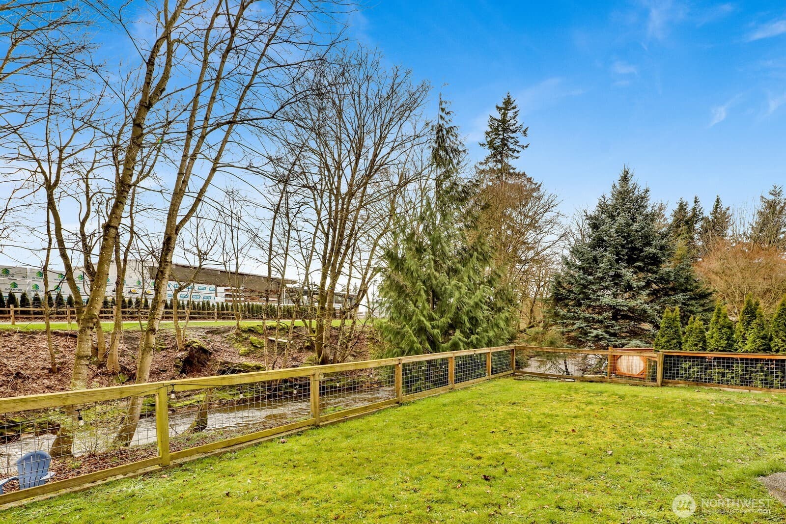 Property photo 28