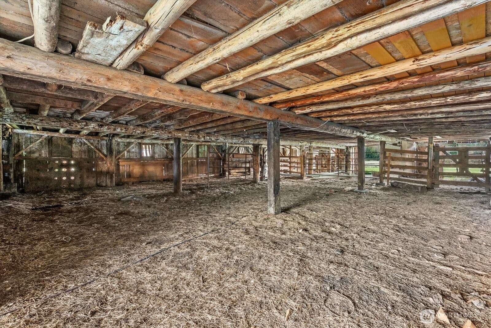 Property photo 35