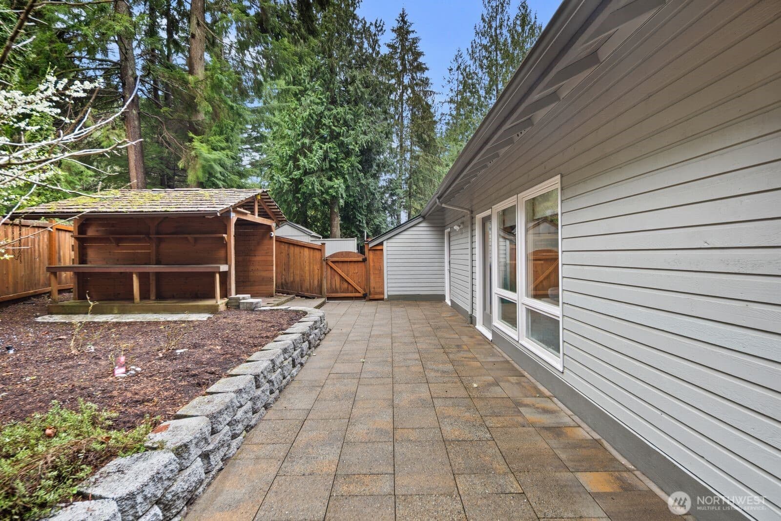 Property photo 33