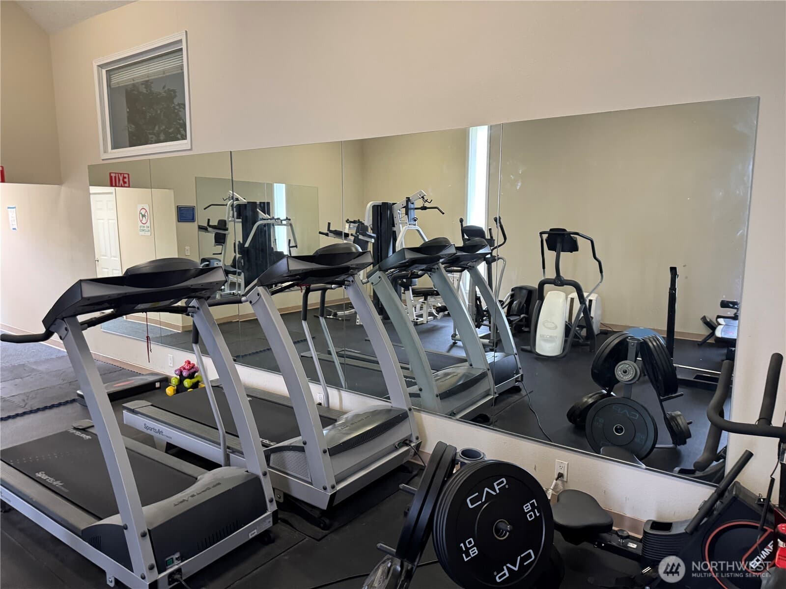 Property photo 33