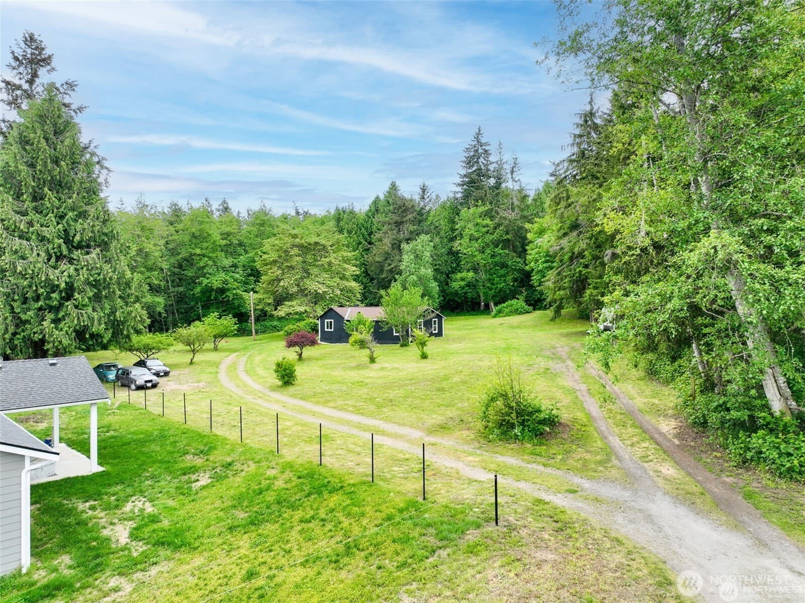 Property photo 31