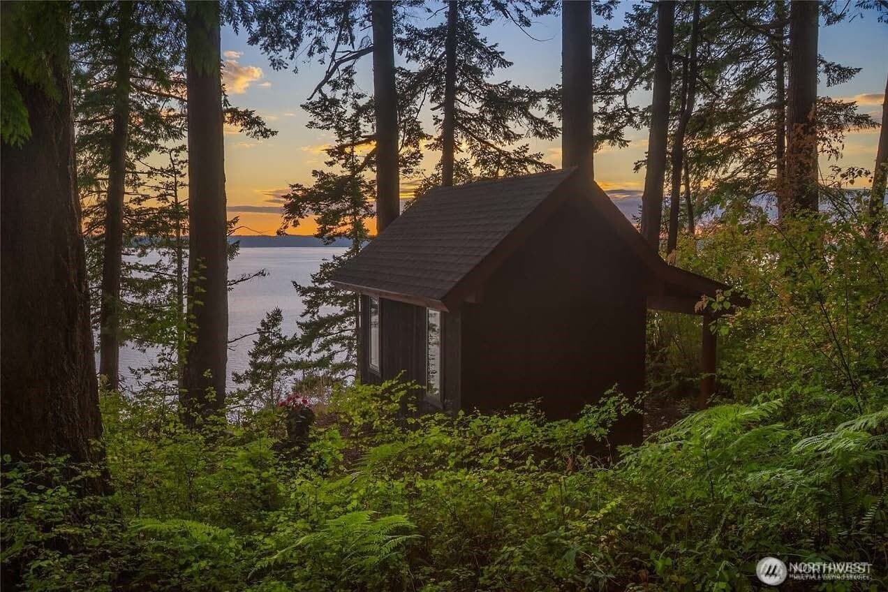 Property photo 35