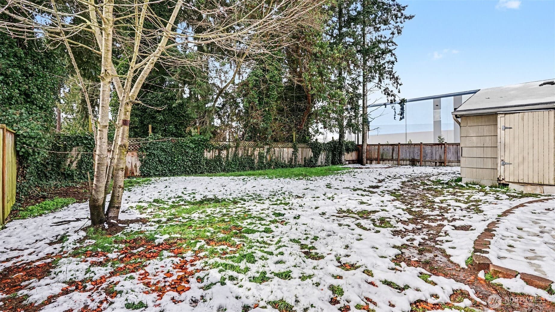 Property photo 25