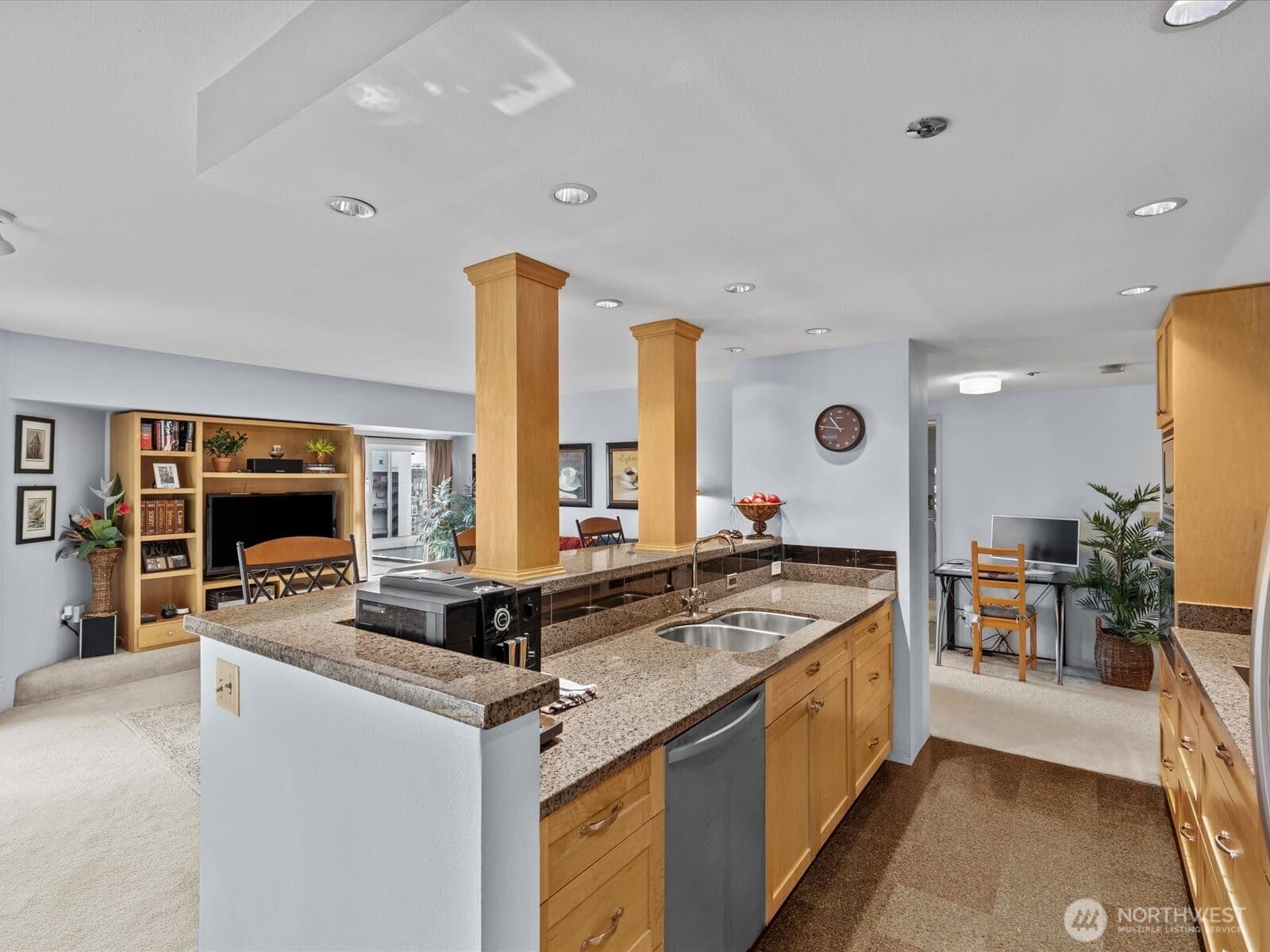 Property photo 28