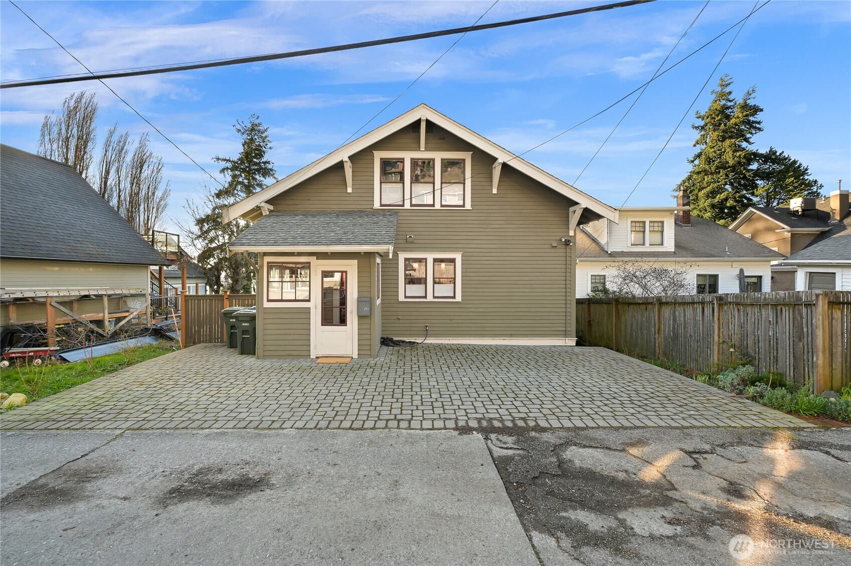Property photo 37